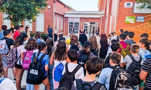 Foto de 25 aniversario del IES Alcrebite de Baza